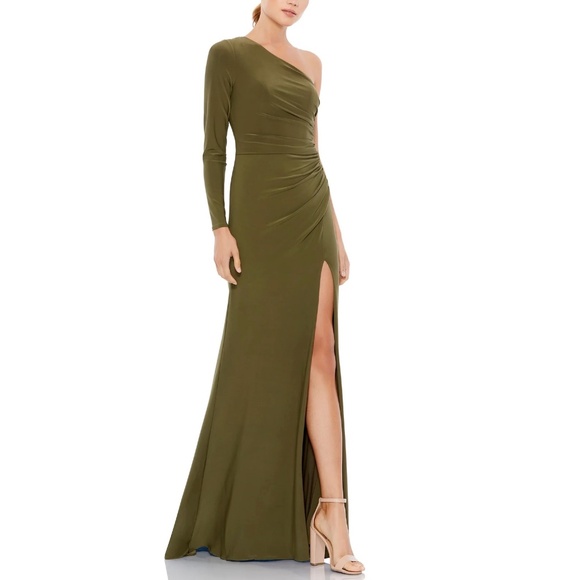 Mac Duggal One Sleeve Gathered Stretch Jersey Gown, Olive, size 12